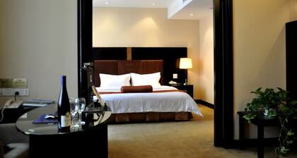 King Garden Hotel