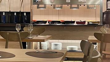 Frokostbuffé hver dag (EUR 15 per person)