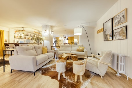 Snack bar. Hotel Viella