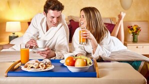 Breakfast meal - Albergo La Collina (Oliveto Citra)