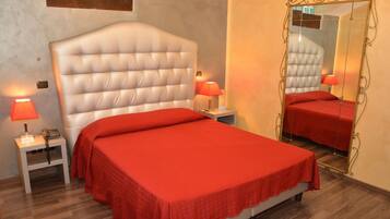 Minibar, una cassaforte in camera, una scrivania, insonorizzazione