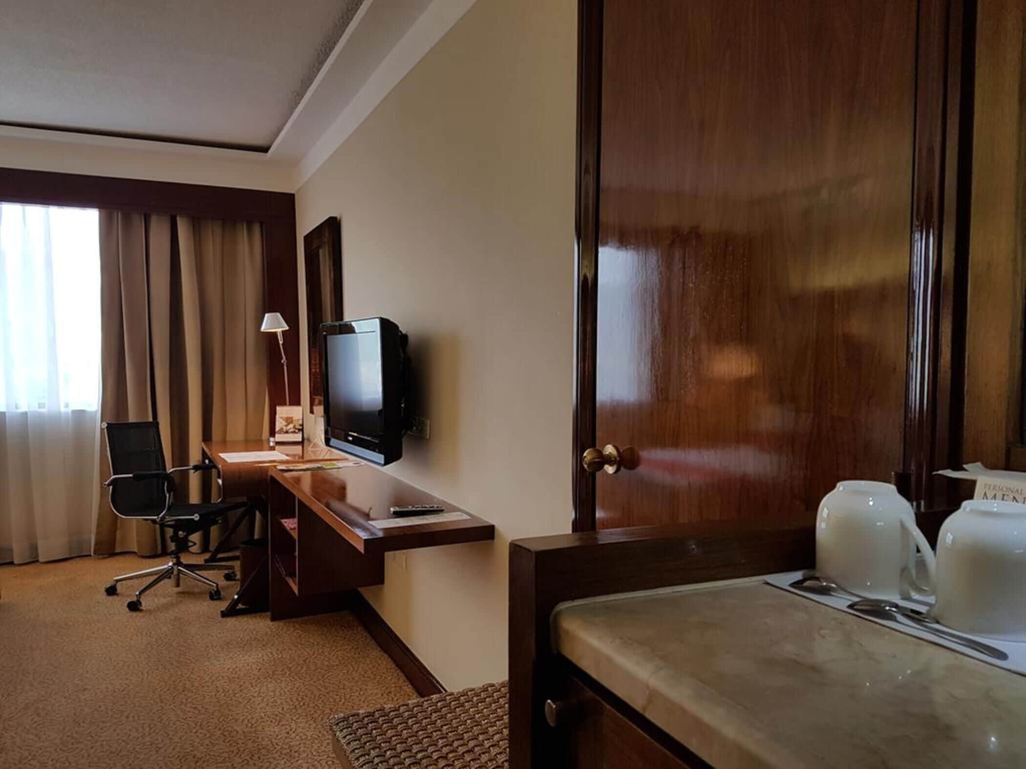 Ropa de cama de alta calidad y minibar 