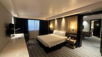 Ropa de cama de alta calidad y minibar