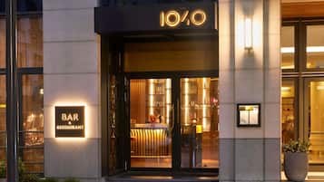 Bar (en el alojamiento)