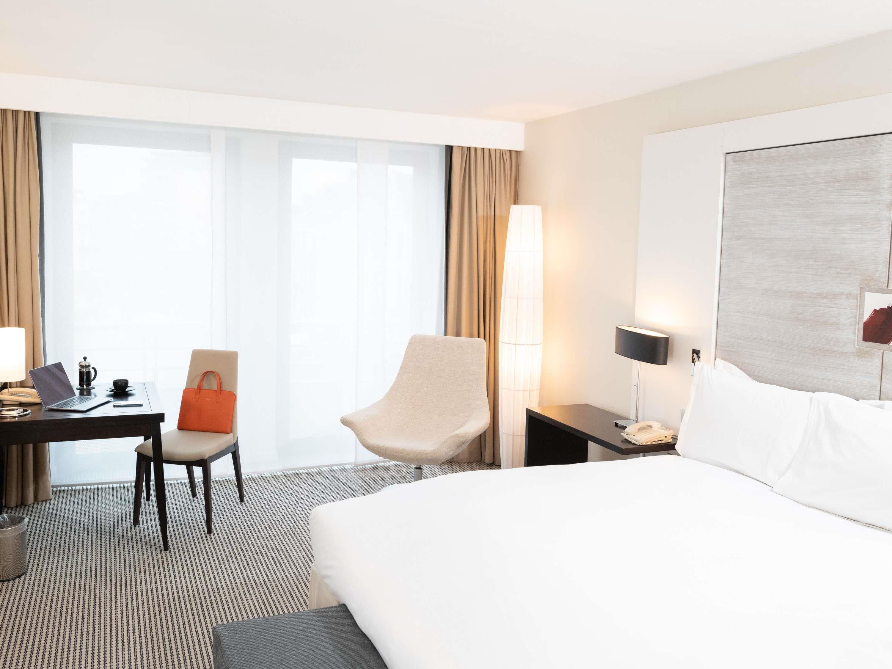 Luxury Room, 1 King Bed