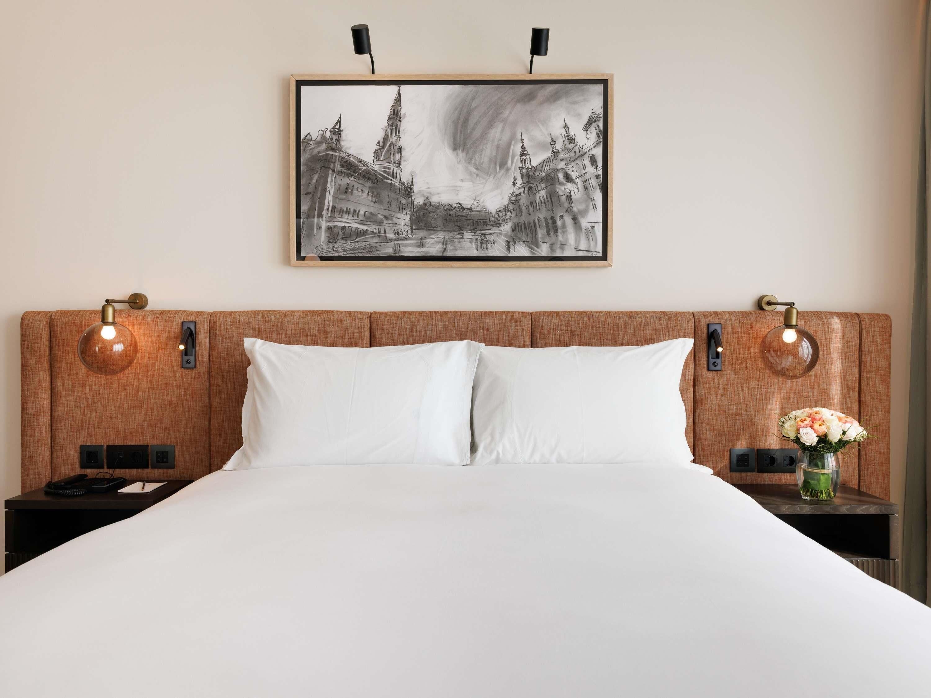 Executive Suite, 1 King Bed (Separate living area) | Premium bedding, minibar, in-room safe, desk