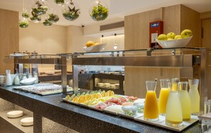 Daily buffet breakfast (EUR 18 per person)