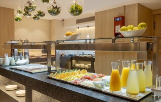 Daily buffet breakfast for a fee