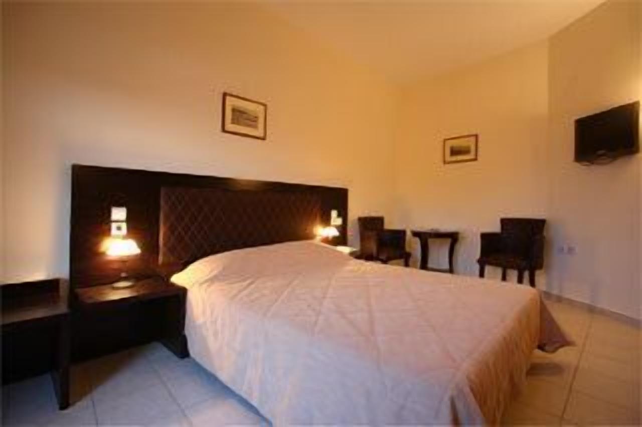 desk, soundproofing, iron/ironing board, free cots/infant beds