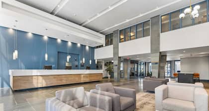 Sandman Hotels & Suites Calgary West