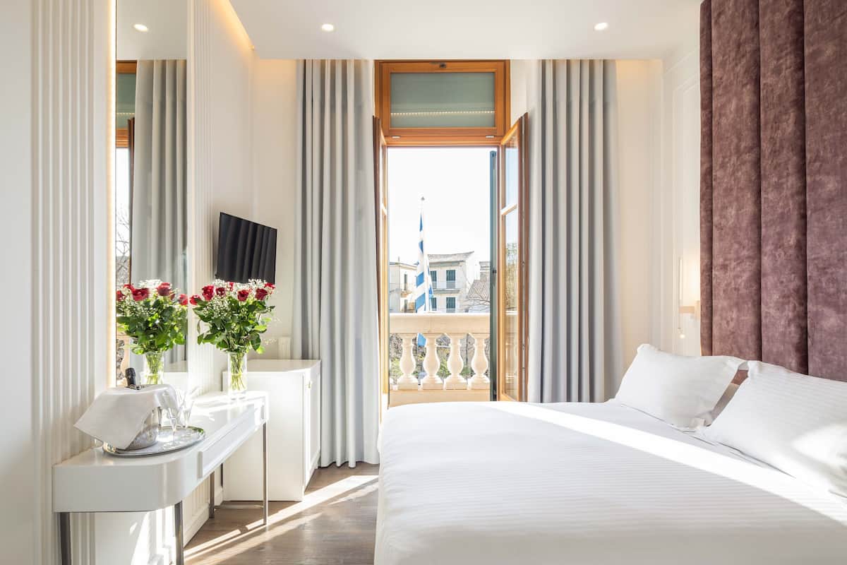 romantic double room, balcony | egyptian cotton sheets, premium bedding, down duvets, memory-foam beds