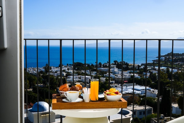 Suite Deluxe, 1 cama Queen size, para no fumadores, vista al mar | Vista desde la habitación