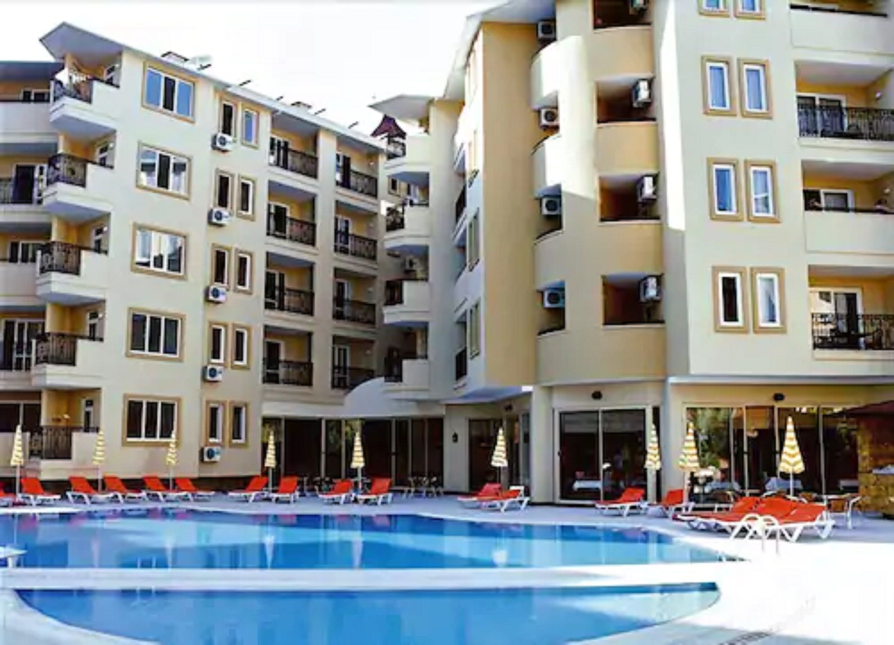 2 outdoor pools, pool umbrellas, pool loungers