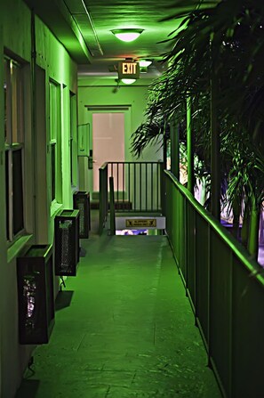 Terrace/patio - Suites on South Beach (Miami Beach)