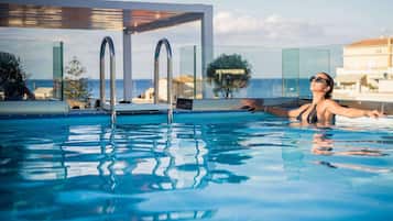 Alberca al aire libre por temporada