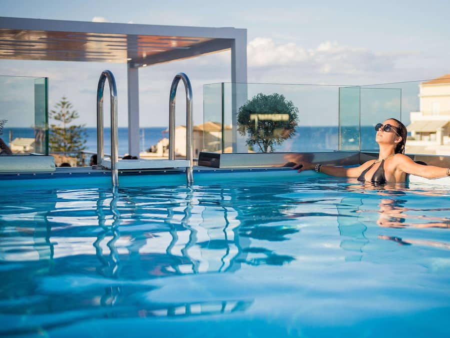 Piscina stagionale all'aperto