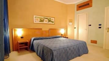 Chambre Triple | Coffres-forts dans les chambres, bureau, chambres insonorisées