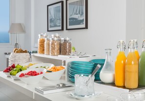Free full breakfast - Relais Blu (Massa Lubrense)