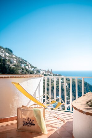 Deluxe Double Room, Balcony, Sea View | Terrace/patio - Grand Hotel Tritone (Praiano)