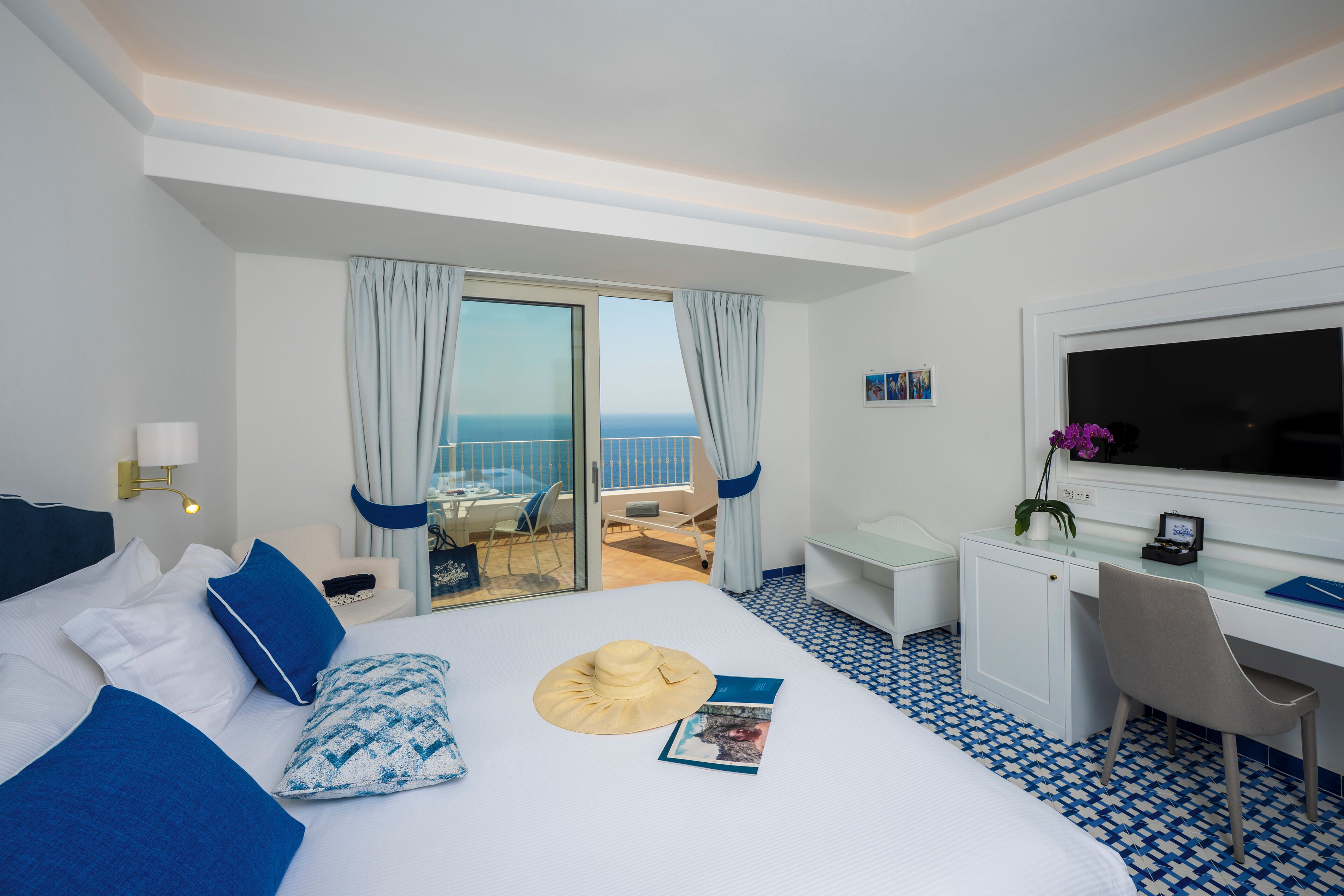 Literie de qualité supérieure, couette en duvet d'oie, minibar