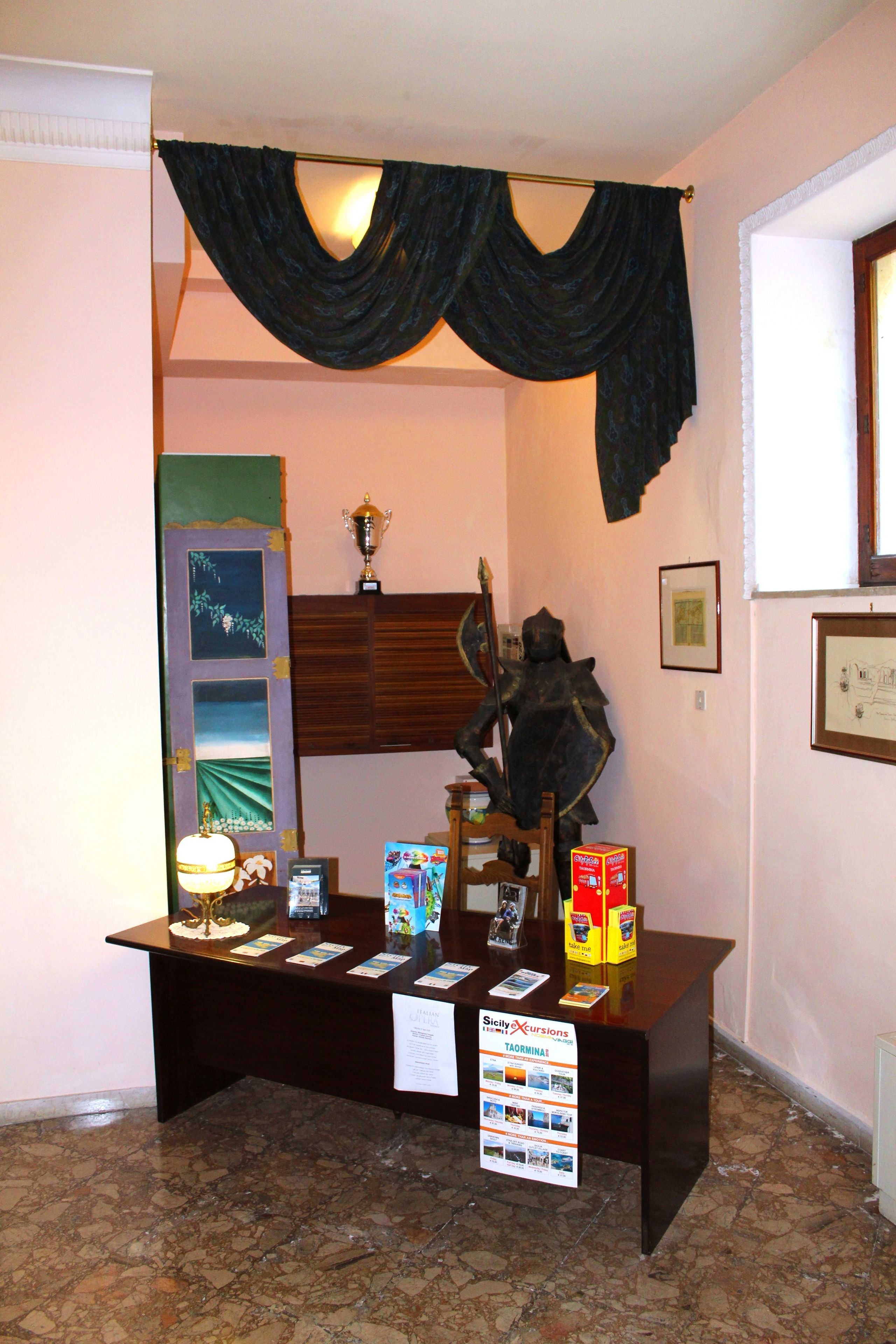 Photo - Hotel Mediterranée