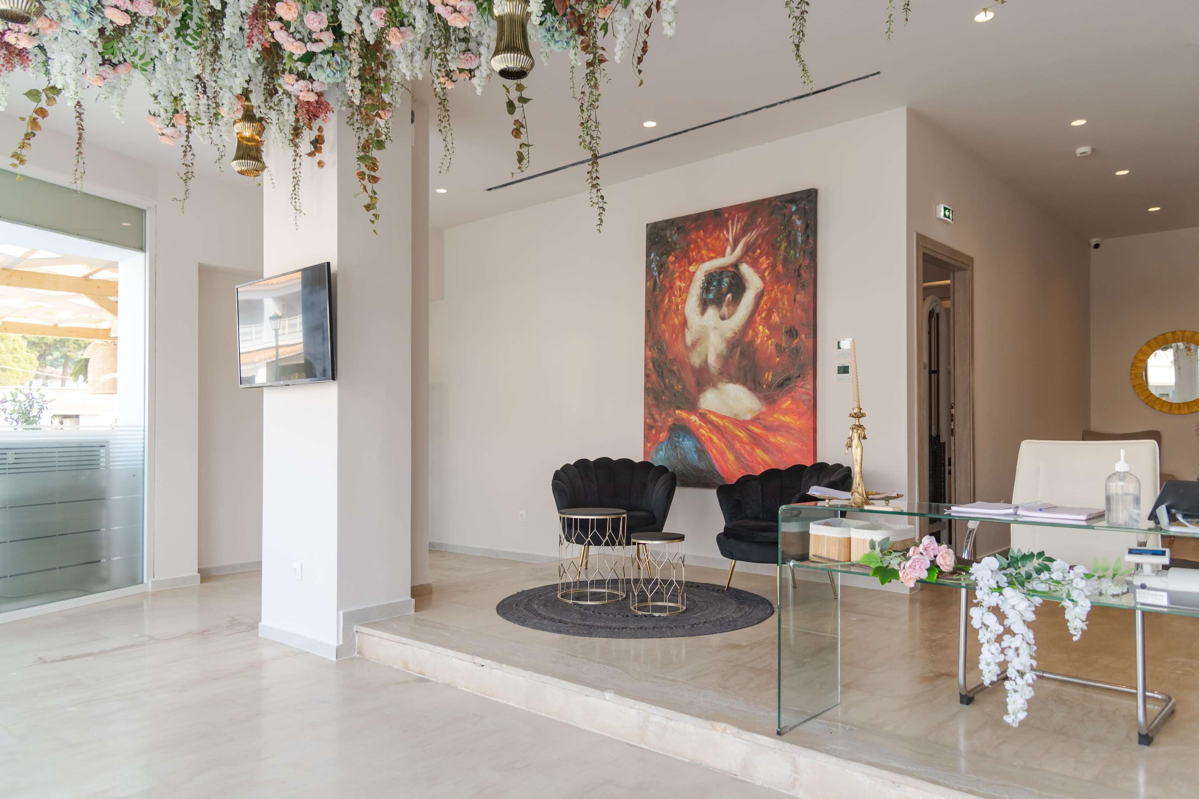 Couples treatment rooms, body treatments, aromatherapy