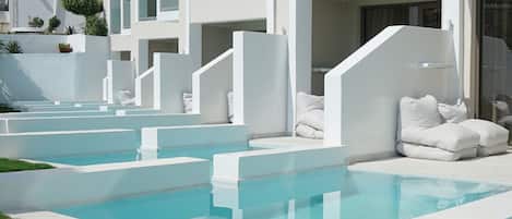 Junior-Suite, eigener Pool | Ausblick vom Zimmer