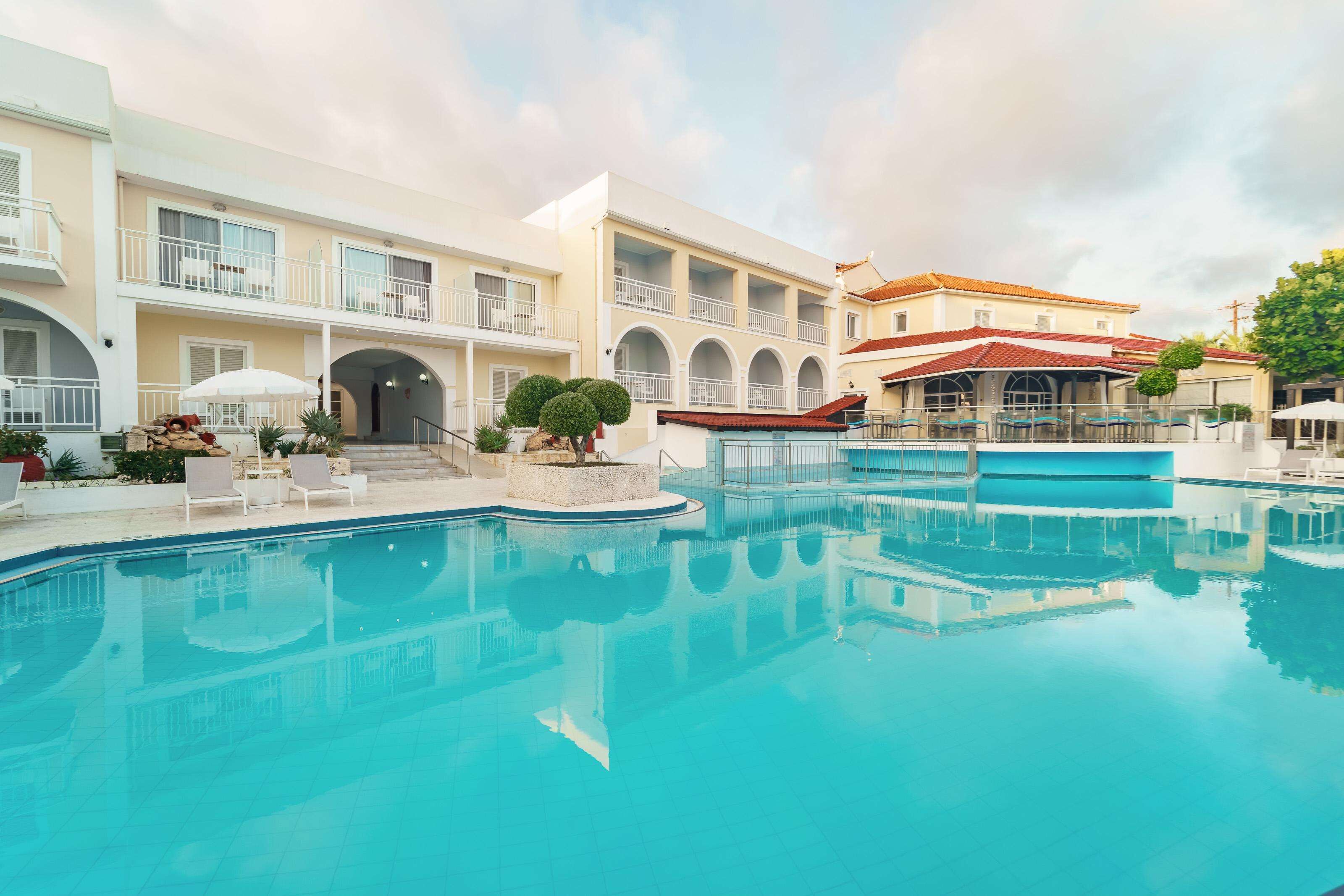 2 outdoor pools, open 9:00 AM to 6:00 PM, pool umbrellas, sun loungers