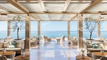 5 restaurants servant le déjeuner et le dßner, plats Cuisine italienne