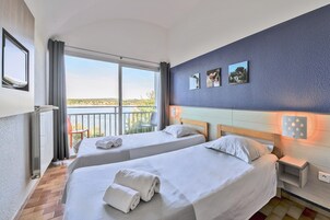 Wi-Fi de cortesia, roupa de cama