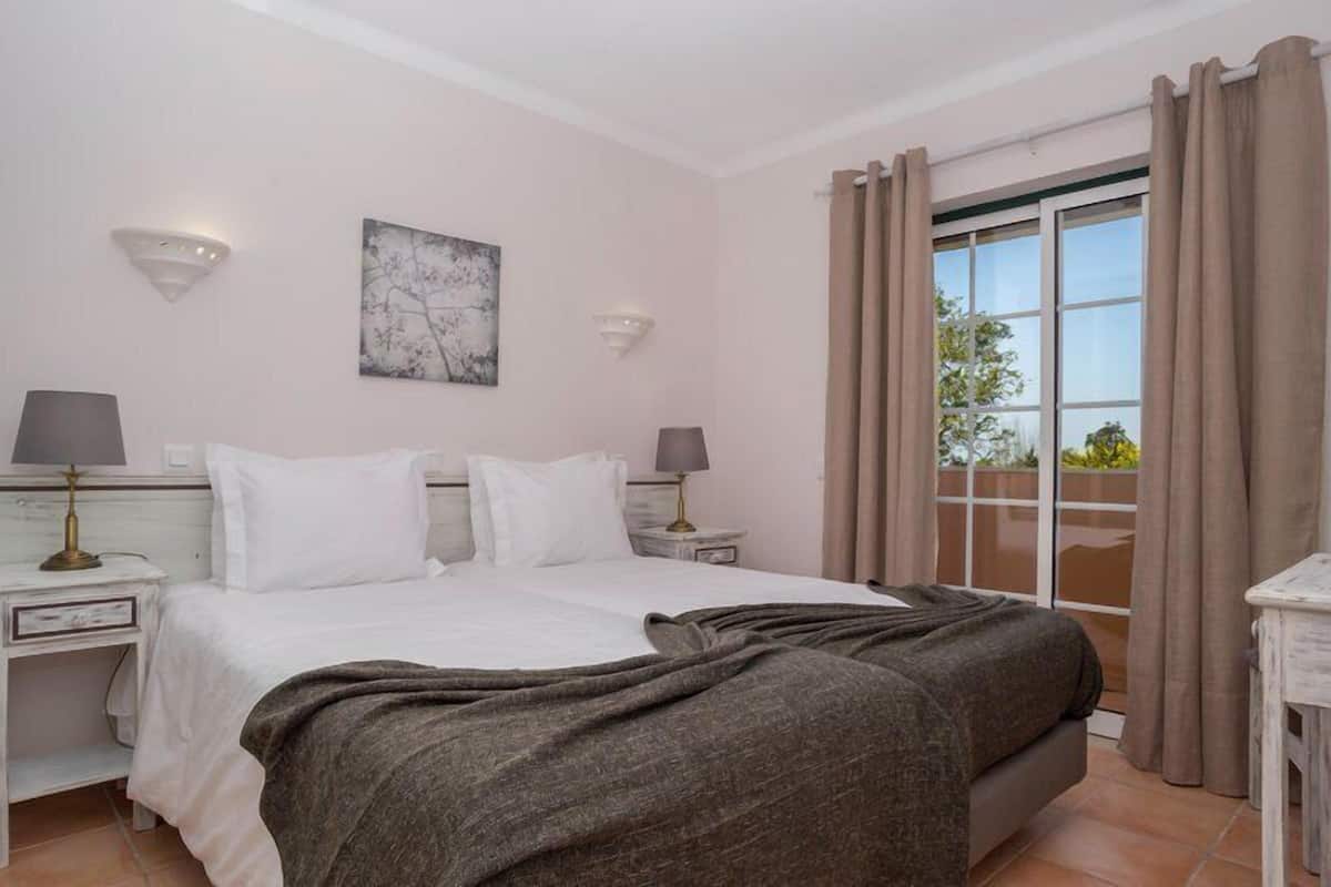 3 Schlafzimmer, Zimmersafe, schallisolierte Zimmer