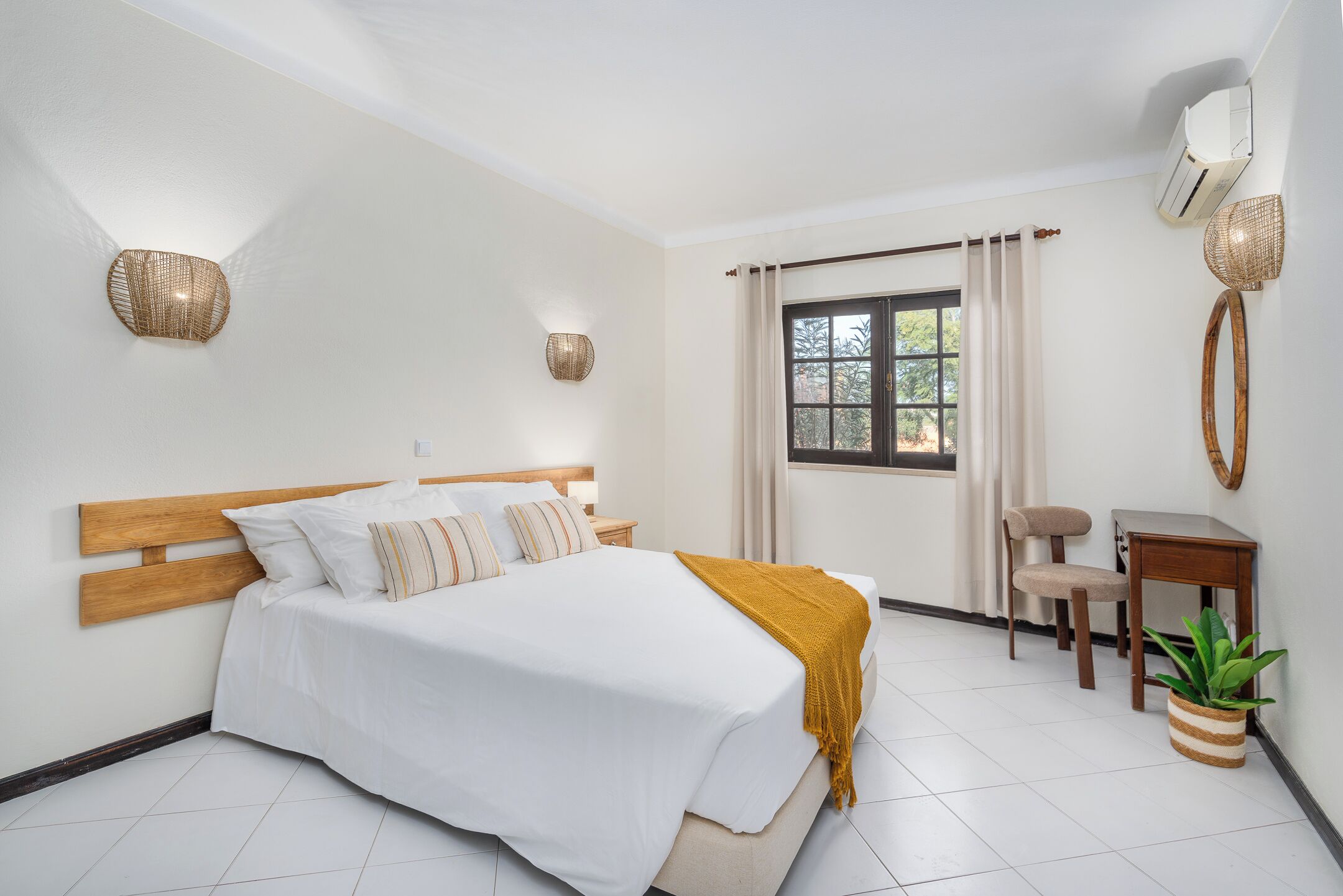 Apartamento, 3 habitaciones | Caja fuerte, tabla de planchar con plancha, cunas gratuitas