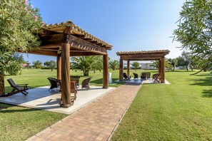 Property grounds - Hotel Garden Beach (Castiadas)