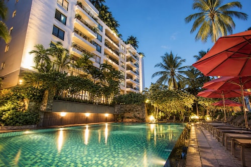 Saigon Domaine Luxury Residences