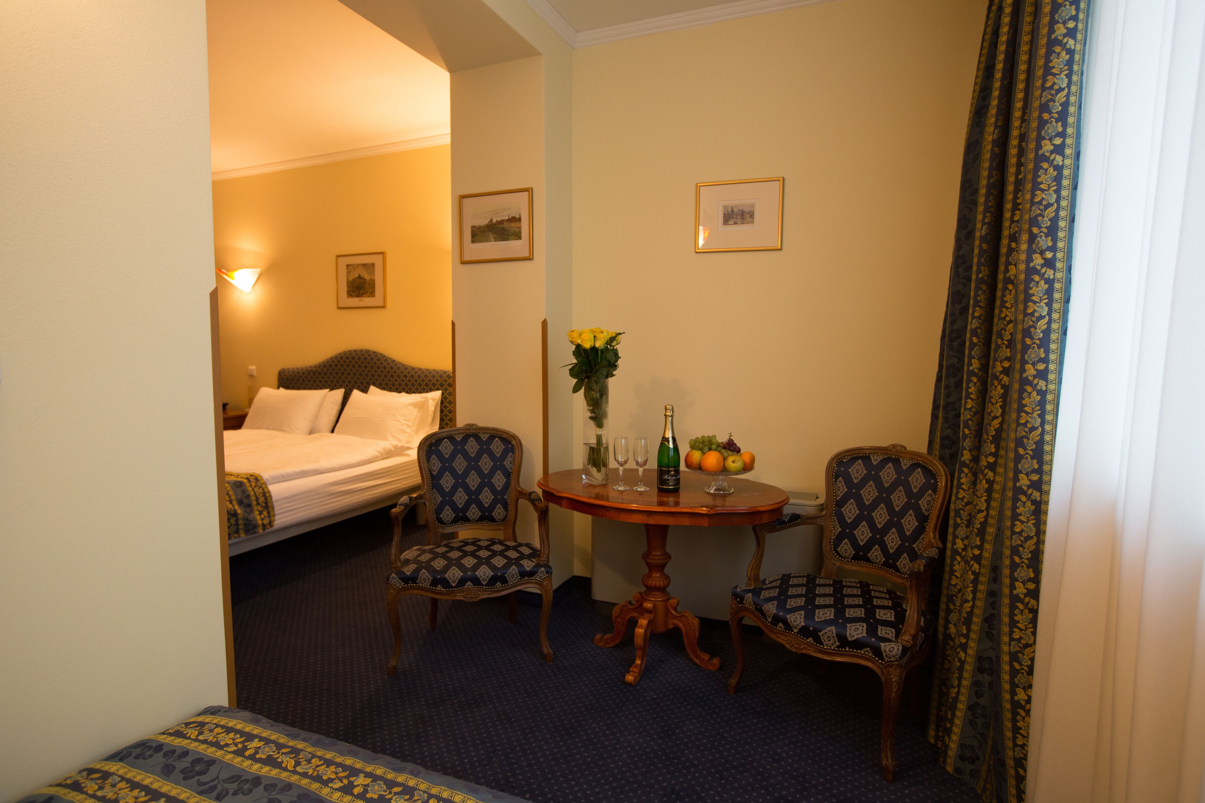 premium bedding, down duvets, minibar, in-room safe