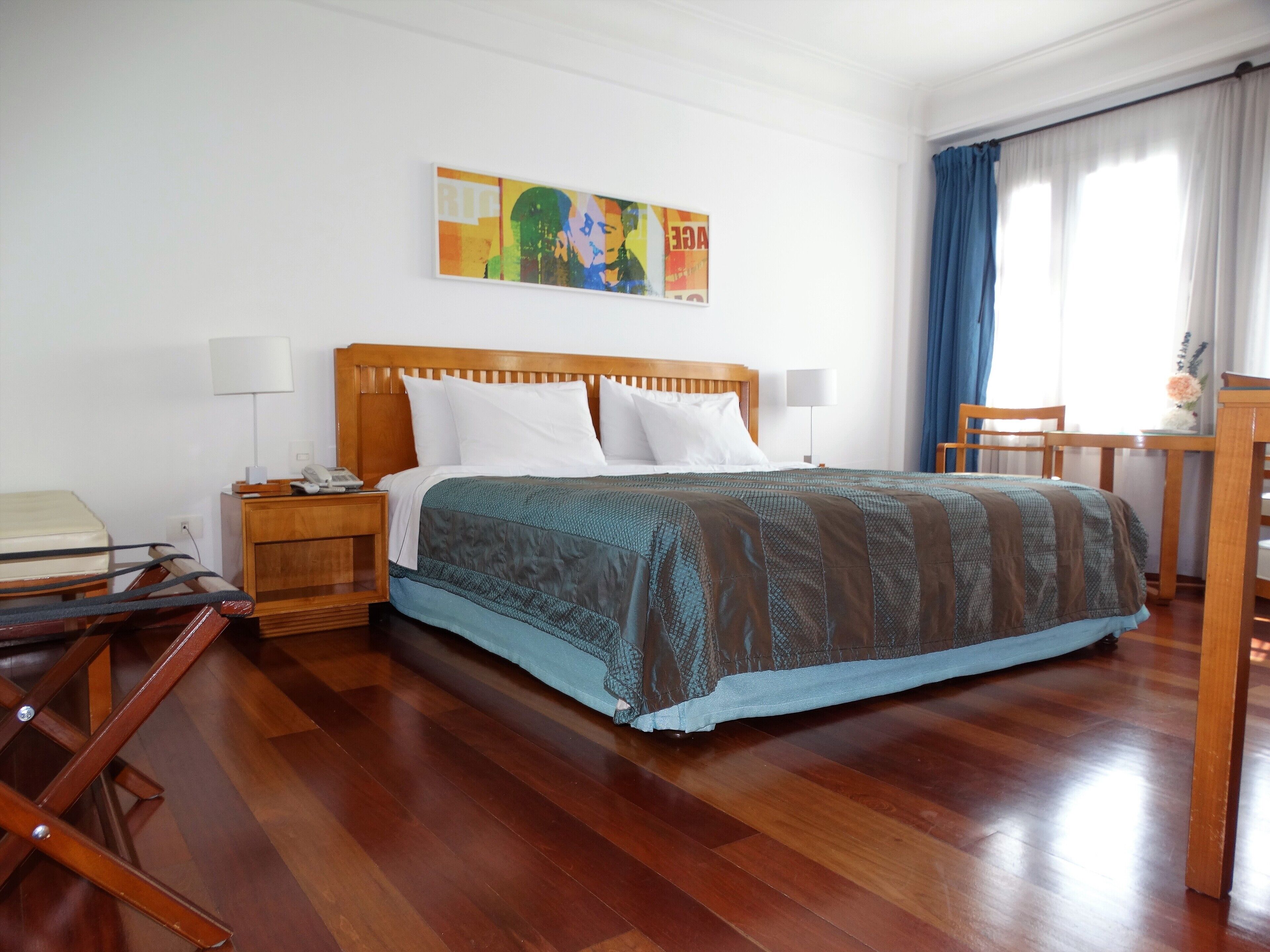 Standard Room | Egyptian cotton sheets, down comforters, minibar, in-room safe