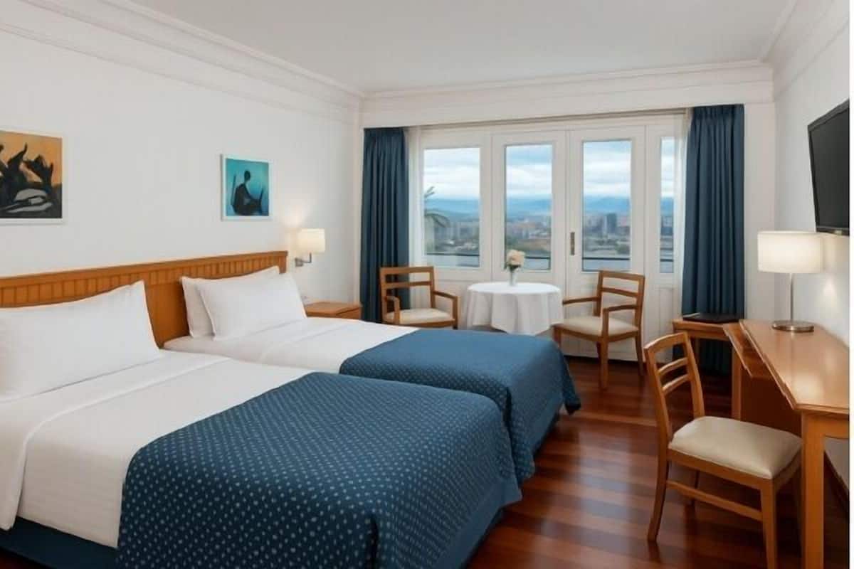 Standard Room, Multiple Beds