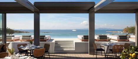 Petit déjeuner buffet compris tous les jours