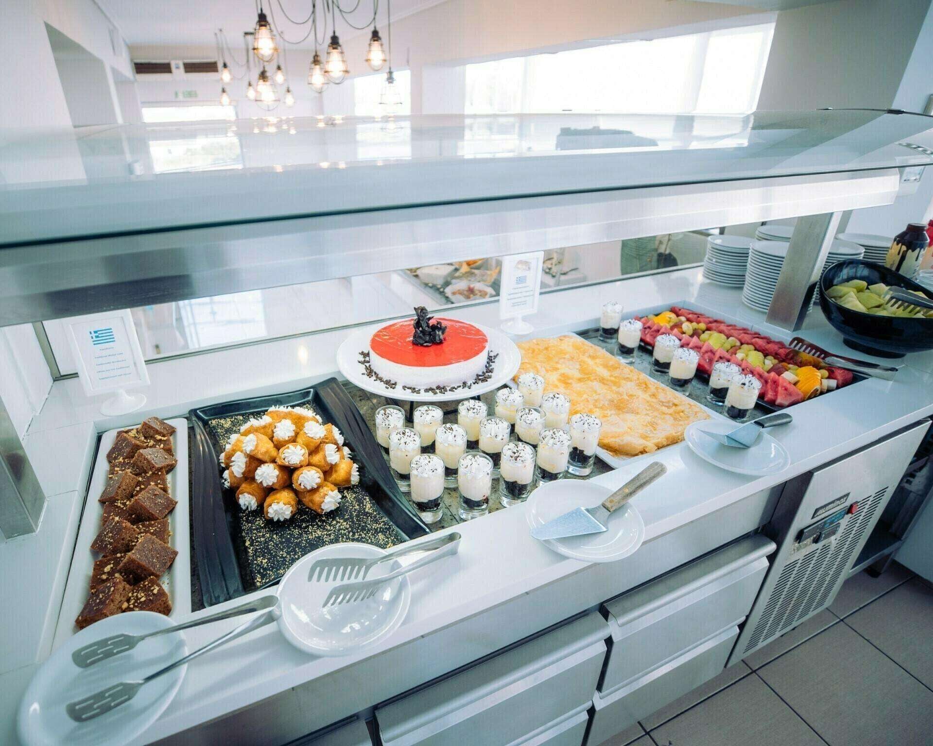 lunch and dinner served, local and international cuisine