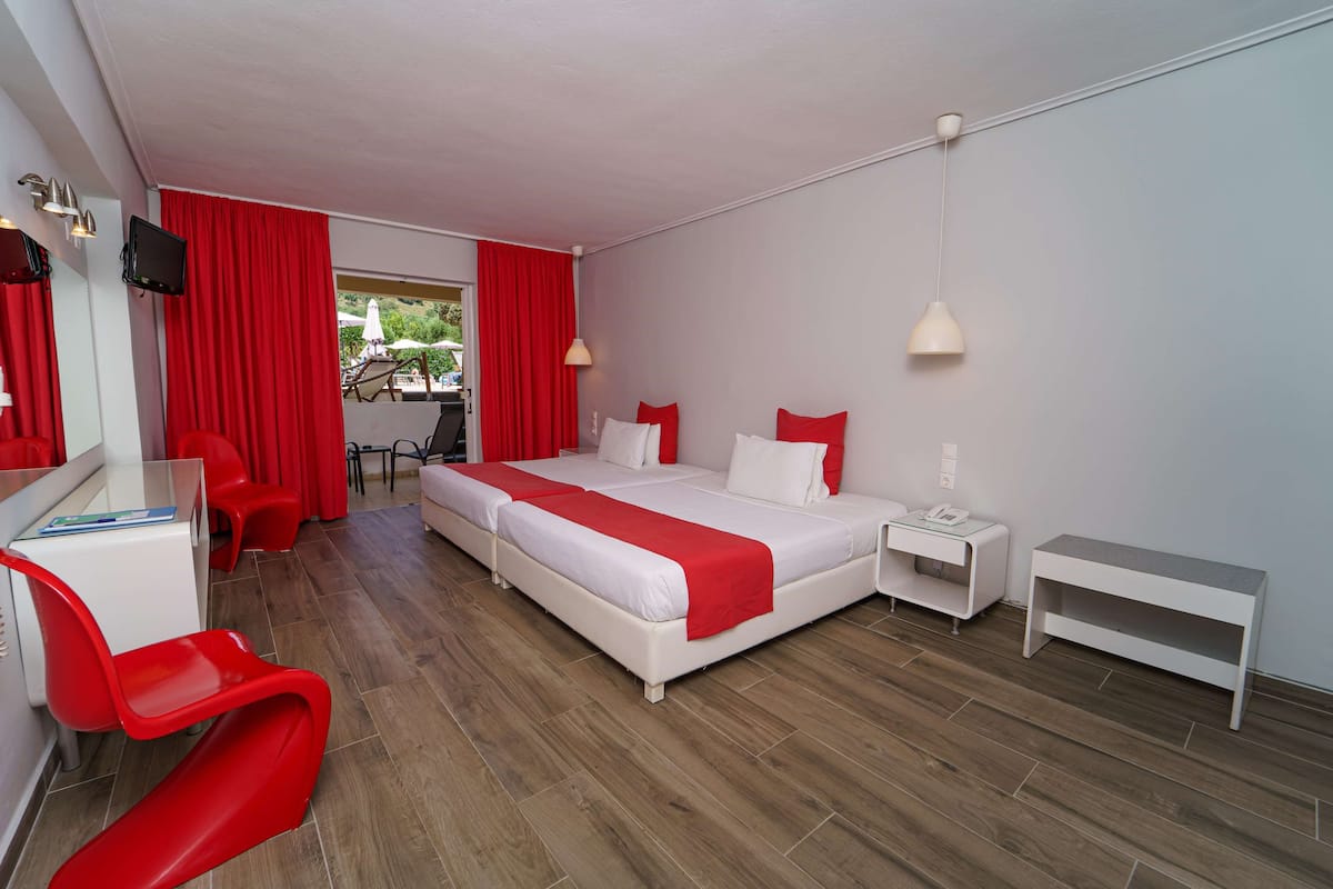Habitación superior | 1 dormitorio, colchones con acolchado adicional, caja fuerte