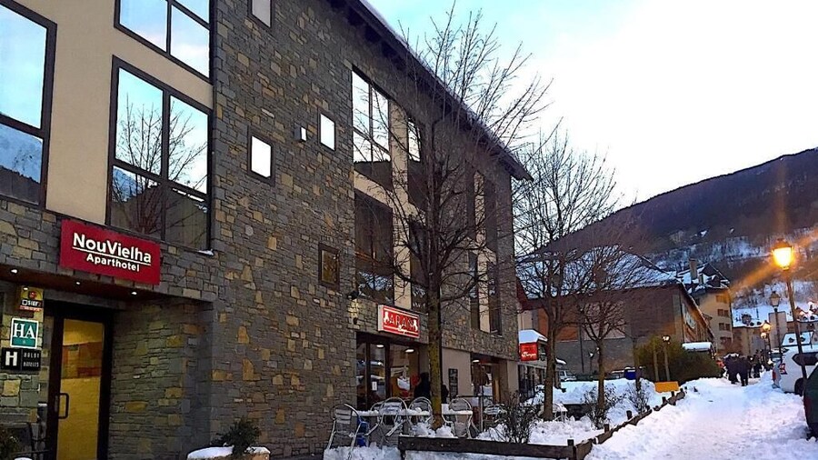 诺乌维耶哈公寓酒店