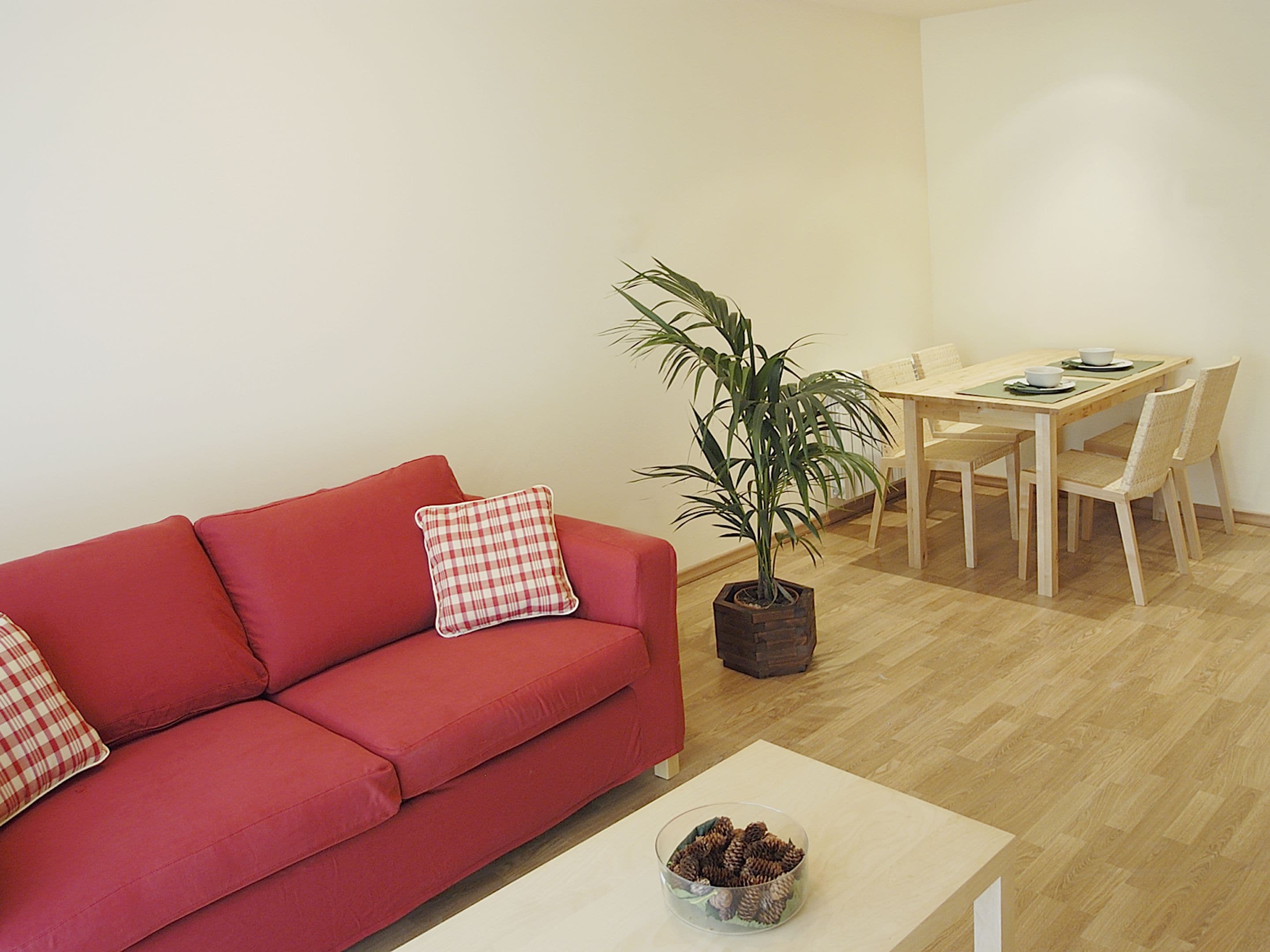 apartment, 1 bedroom | living area | flat-screen tv