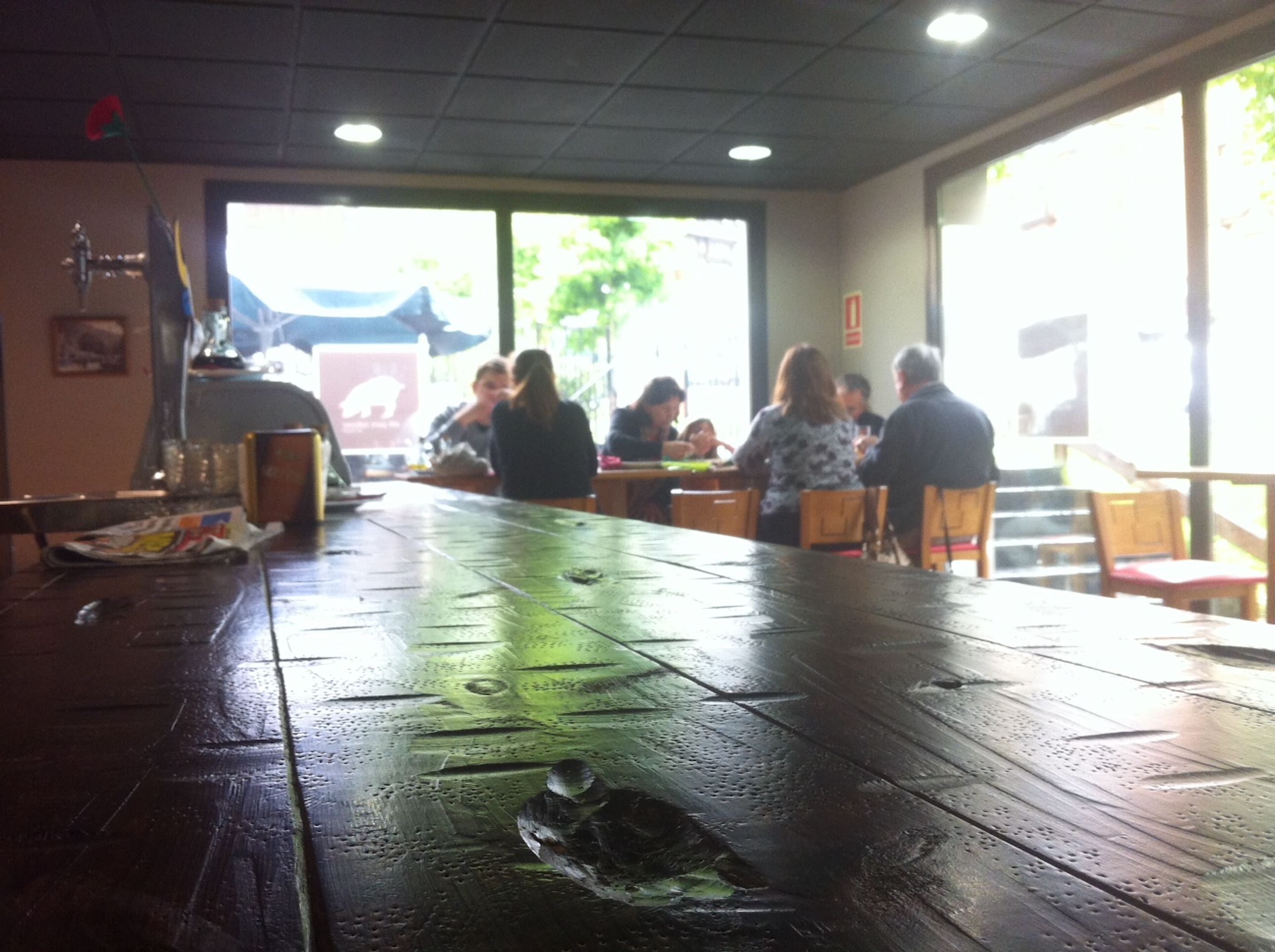 breakfast, dinner and brunch served