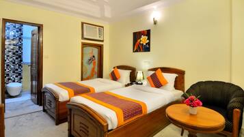 Phòng | Bàn, phòng cách âm, bàn ủi/dụng cụ ủi quần áo