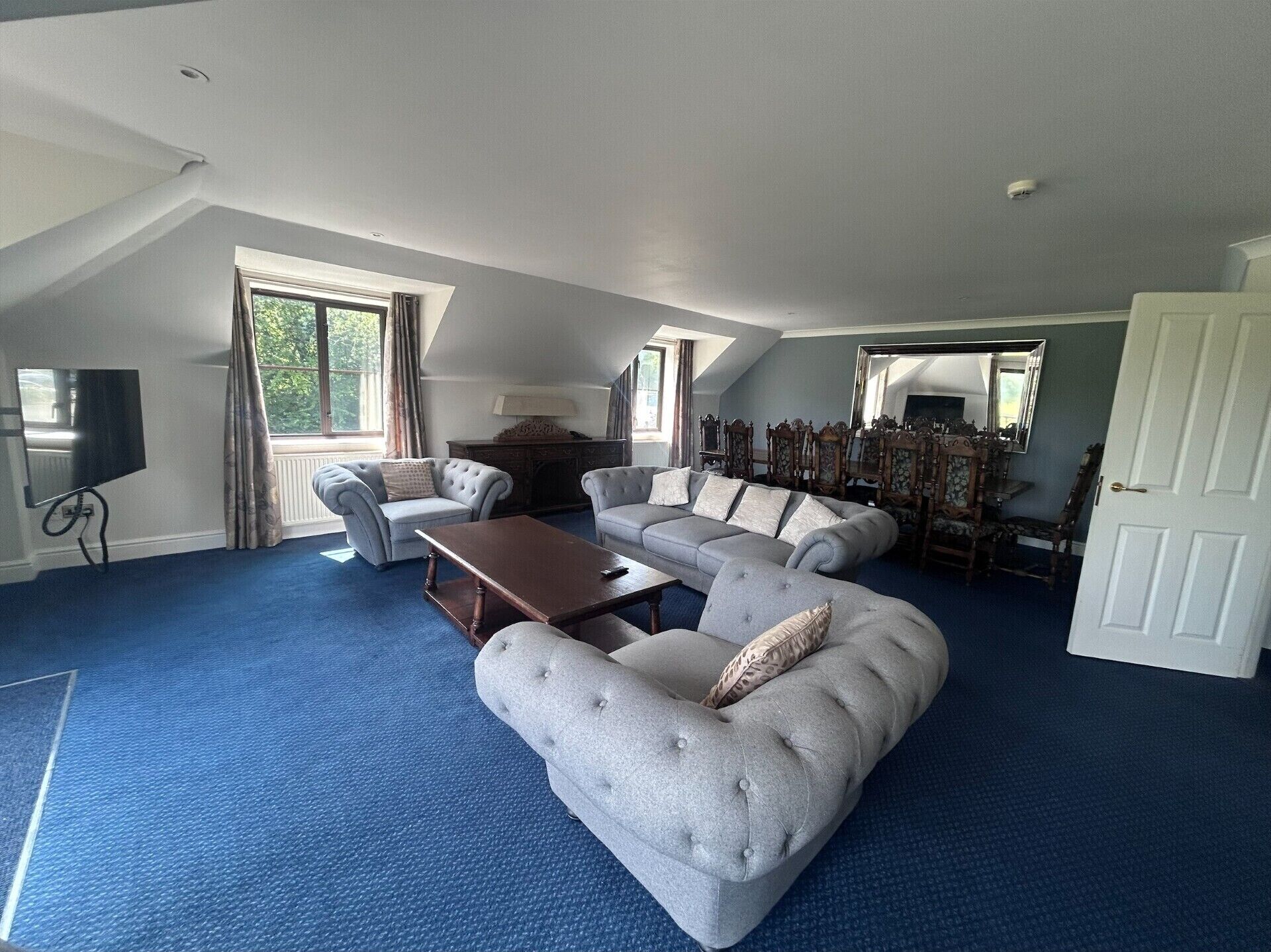 superior suite | living area | 32-inch tv with satellite channels