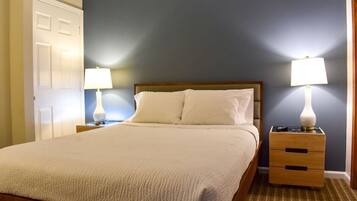 Suite Deluxe (NO PETS ALLOWED)