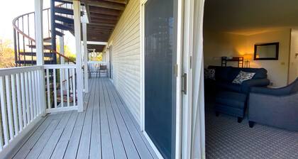 The Central Downtown Inn & Suites