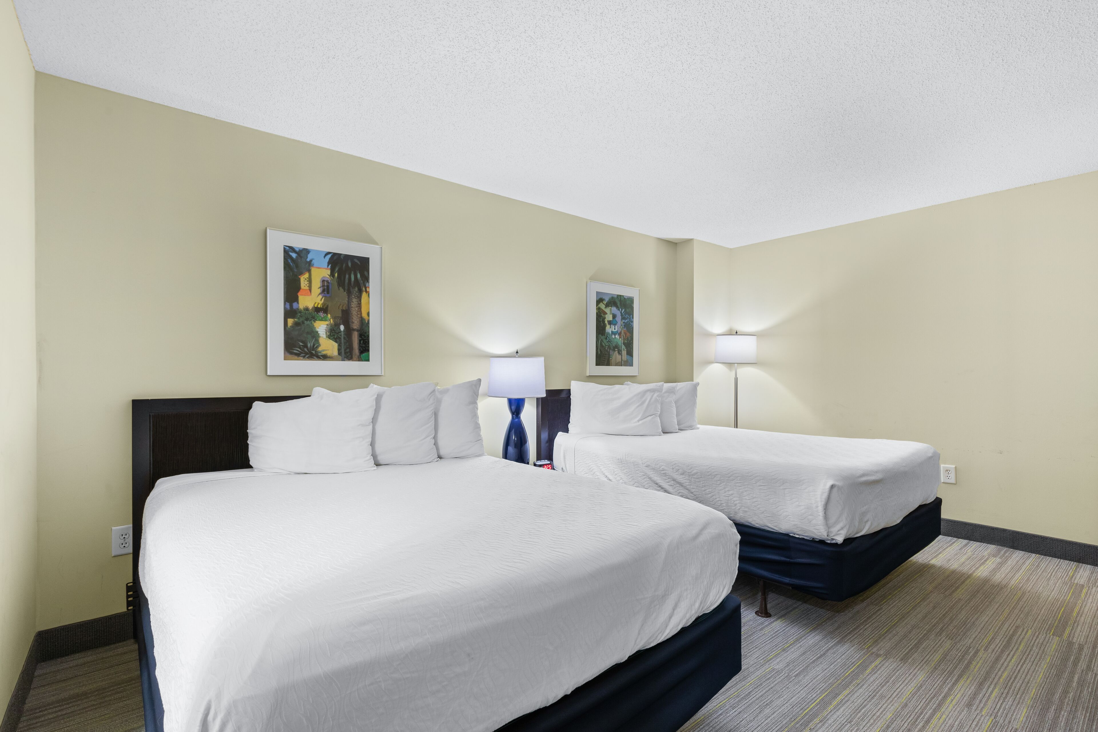 standard condo, 2 bedrooms, oceanfront | 1 bedroom, free cots/infant beds, bed sheets