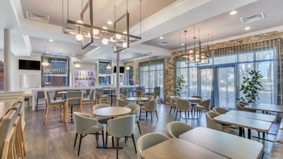 Staybridge Suites Savannah Historic District by IHG