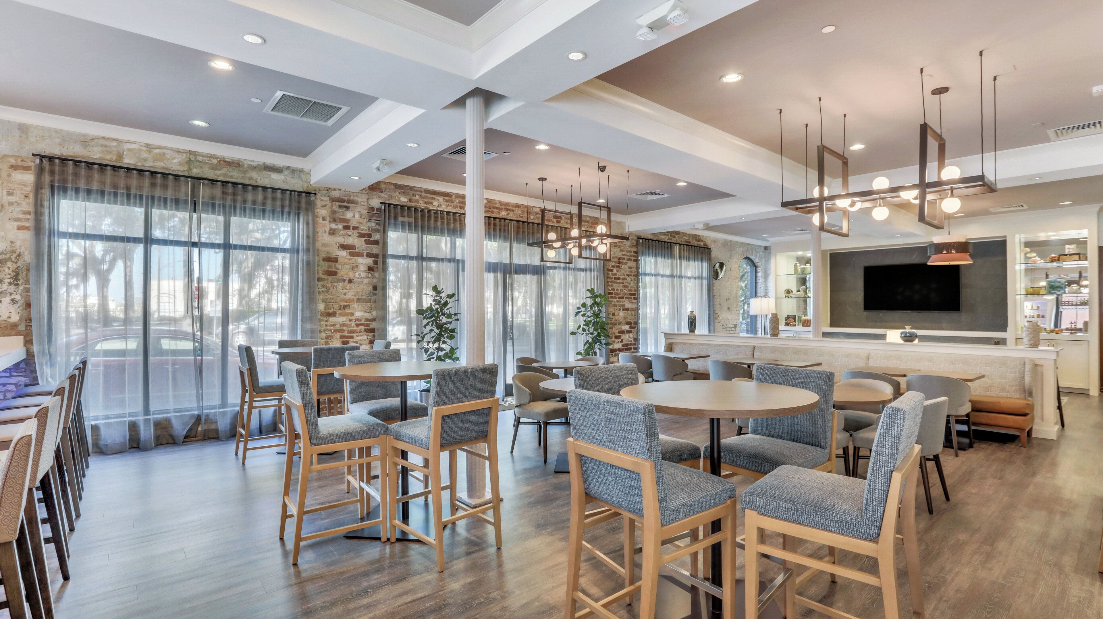 Photo - Staybridge Suites Savannah Historic District by IHG